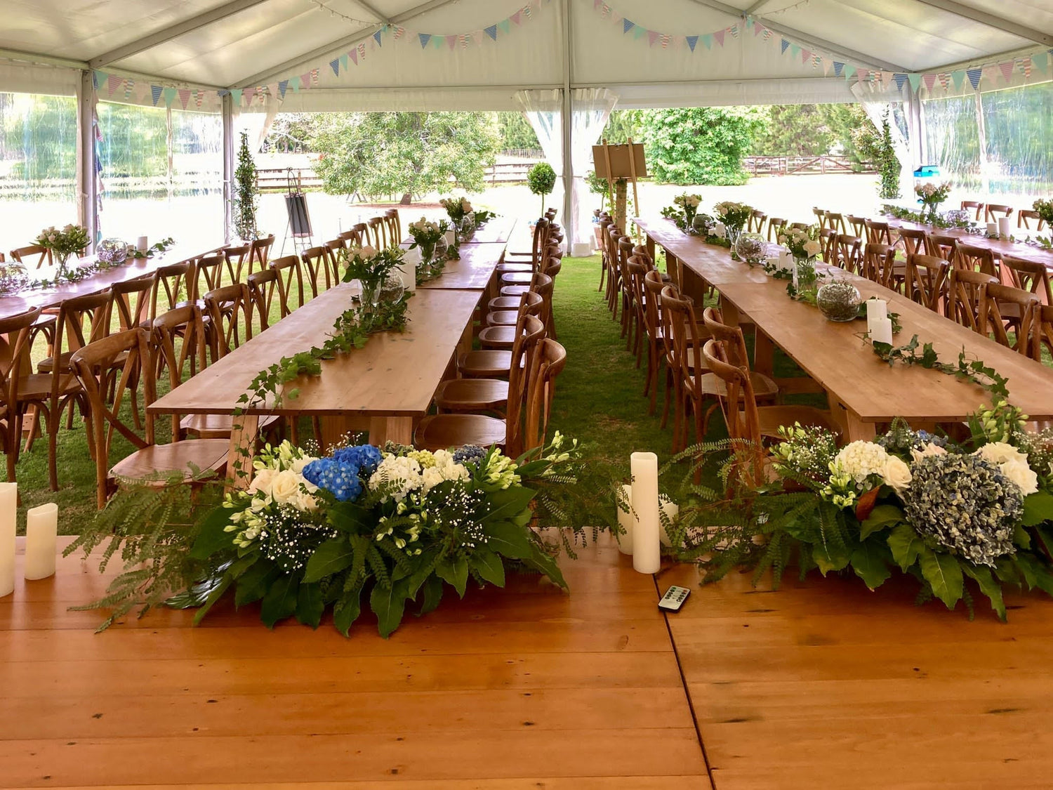 Beautiful country wedding at private home