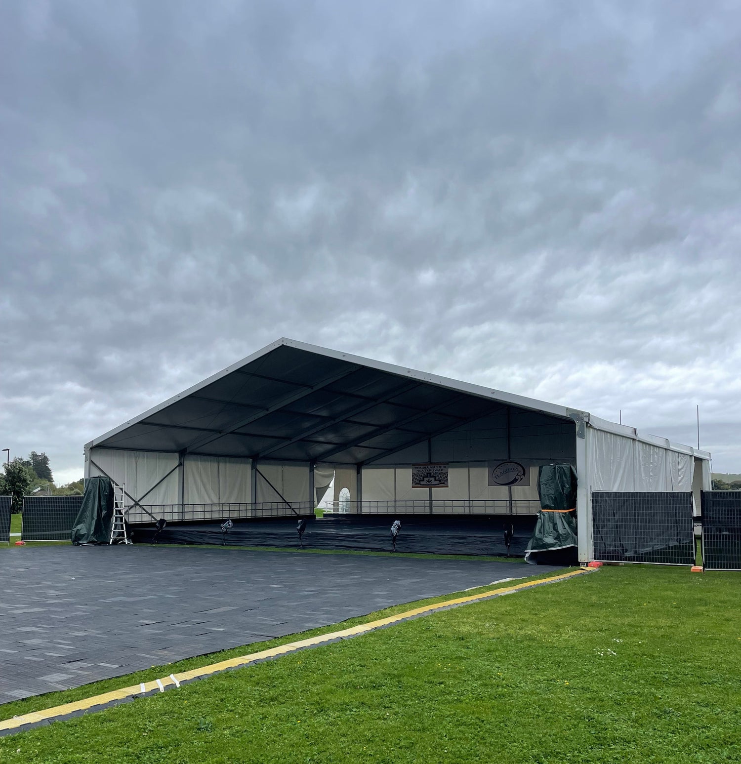 Flooring Hire - Hire flooring for your marquee